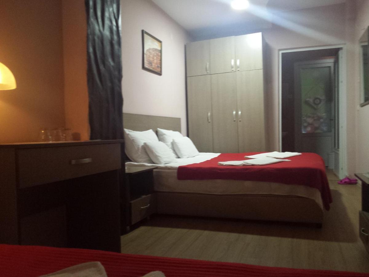 Guest House Ginek أوهغيد الغرفة الصورة