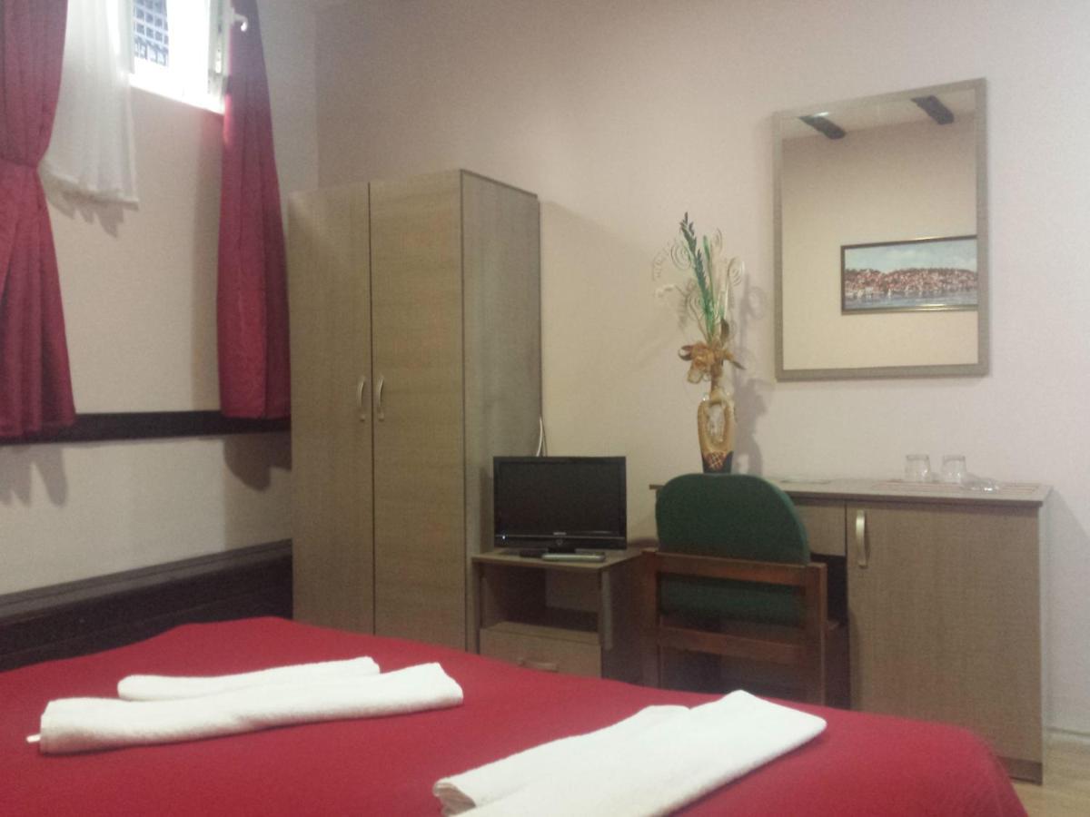Guest House Ginek أوهغيد الغرفة الصورة