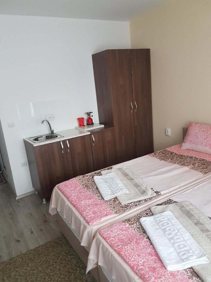Guest House Ginek أوهغيد الغرفة الصورة